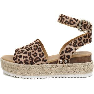 Soda cheetah print espadrille platform wedges size 8